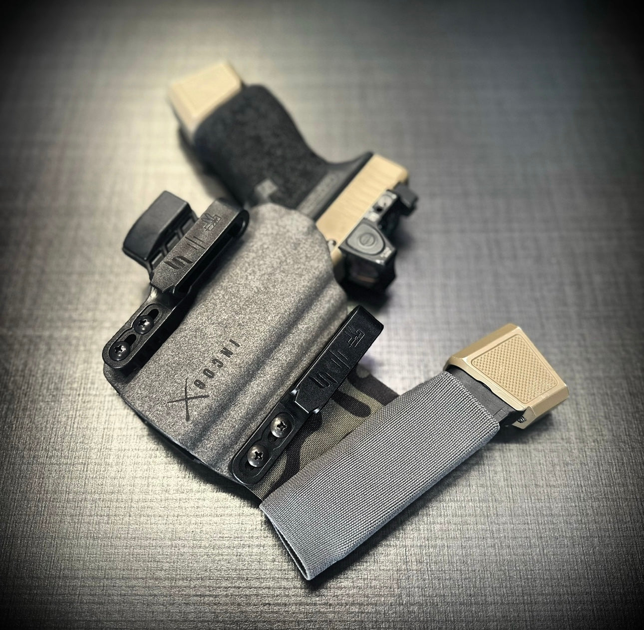 IWB Elastic Pistol Mag Wing