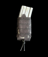 Load image into Gallery viewer, Rifle Adjustable Mag Pouch

